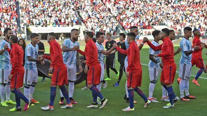 Sin Messi, Argentina vence a Chile en duelo con sabor a revancha