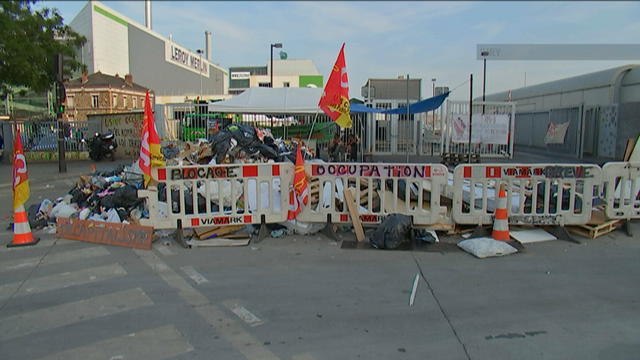 Les éboueurs en grève pour protester contre la loi travail - Le 07/06/2016 à 07h15
