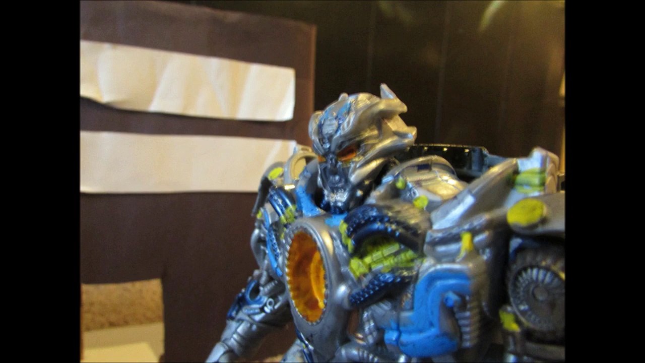 Optimus Prime vs Galvatron