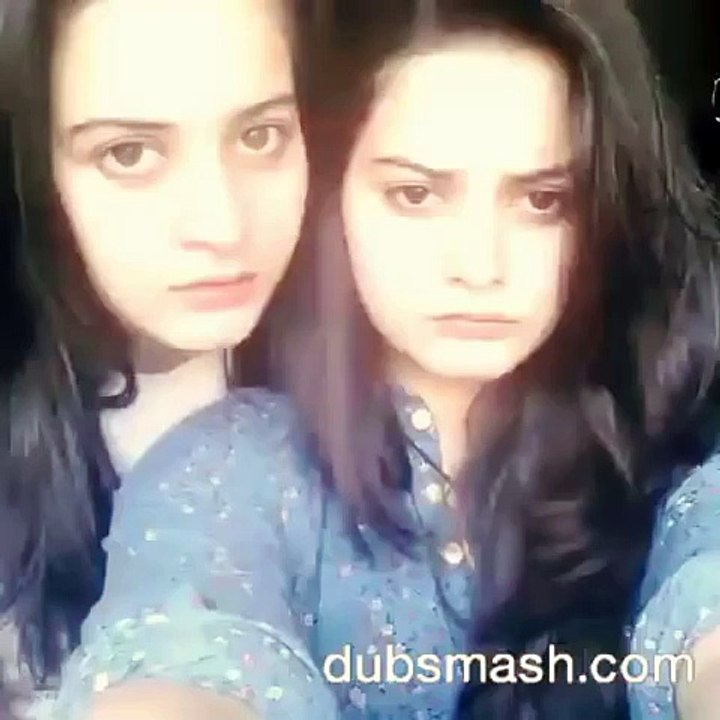 Minal and Aiman Khan Dubsmash - Pakistani Dubsmash