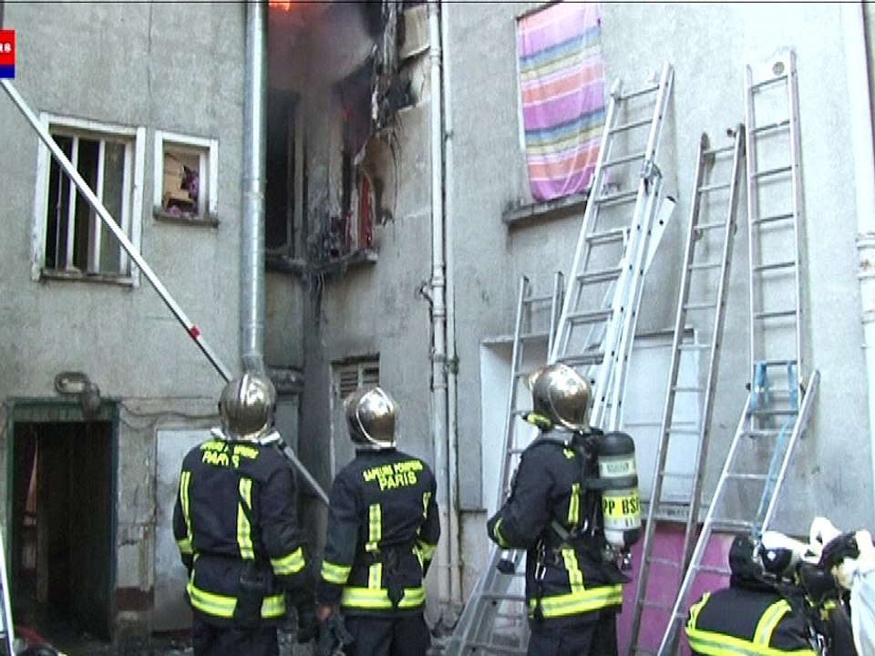Incendie à Saint-Denis: cinq morts dont peut-être une mère et ses enfants