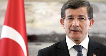 Ahmet Davutoğlu'ndan Vezneciler Saldırısına İlk Yorum: İnsanlık Dışı