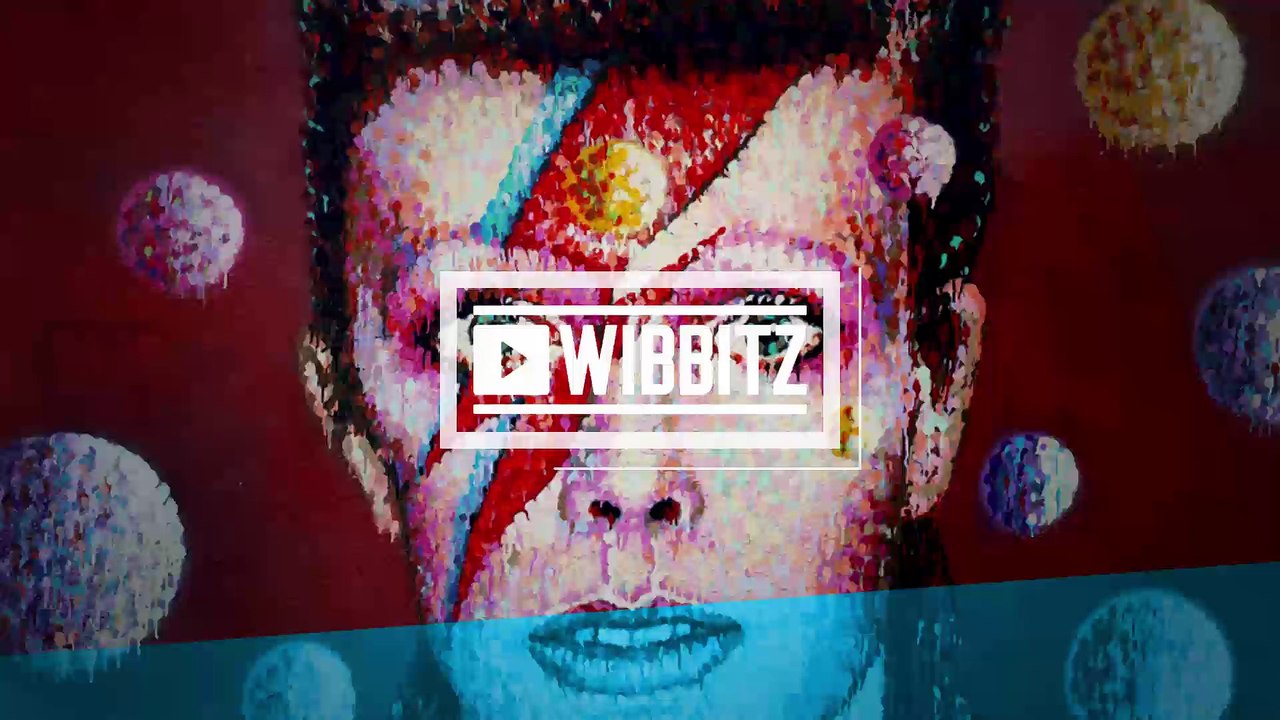 The fashion industry pays tribute to David Bowie at the CFDA Fashion Awards