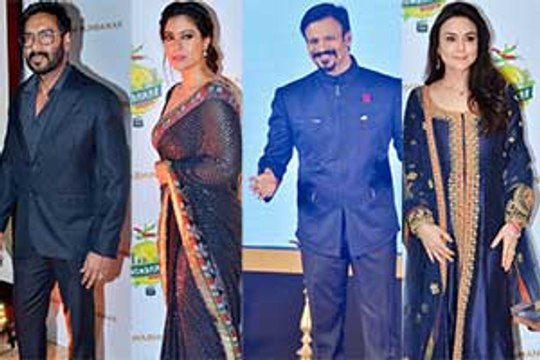 Ajay Devgn felicitated at Swabhimani Mumbaikar Awards