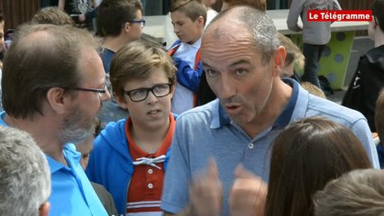 Landerneau. Sport et études : Paul Le Guen partage son expérience avec des collégiens