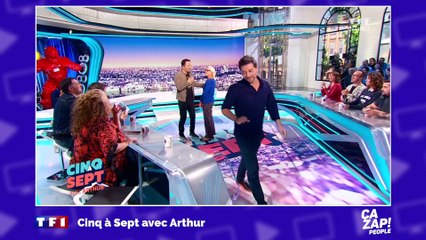 "Je couche le premier soir" : la chanson très osée de Victoria Bedos