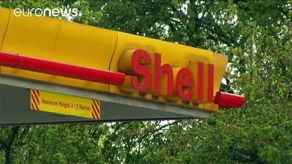 "رويال داتش شل" تعلن عن بيع المزيد من الأصول وخفض التكاليف بسبب تراجع أسعار النفط