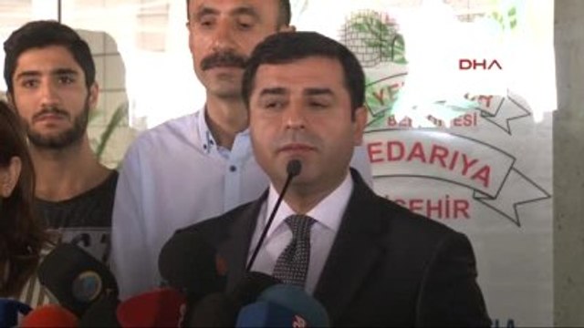 Diyarbakır Hdp Lideri Demirtaş Diyarbakır'da Açıklamalarda Bulundu 2