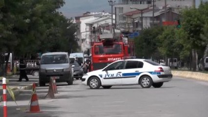 Muş'ta Vali Konağı Yakınında Bomba Yüklü Minibüs Ele Geçti