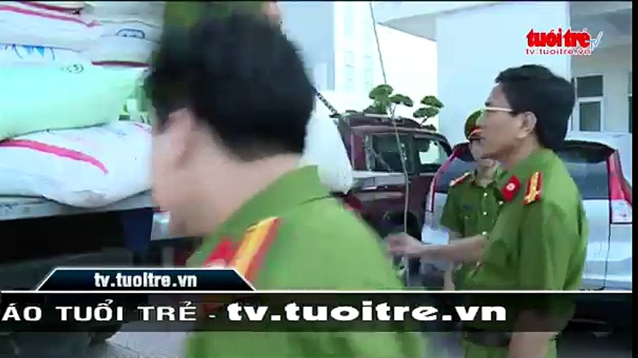Ngụy tạo giấy tờ để vận chuyển 20 tấn đường kính trắng
