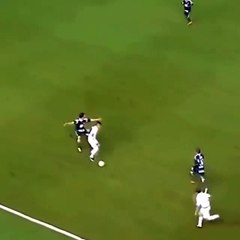 Great skills by Neymar Jr