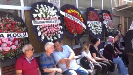 Hatay Kahraman Öğretmen, Gözyaşlarıyla Toprağa Verildi