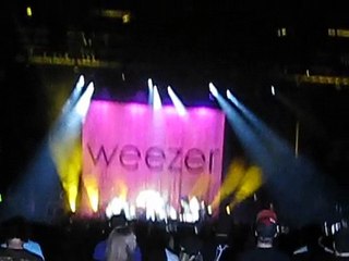 Say It Aint So- Weezer Camden NJ 8/27