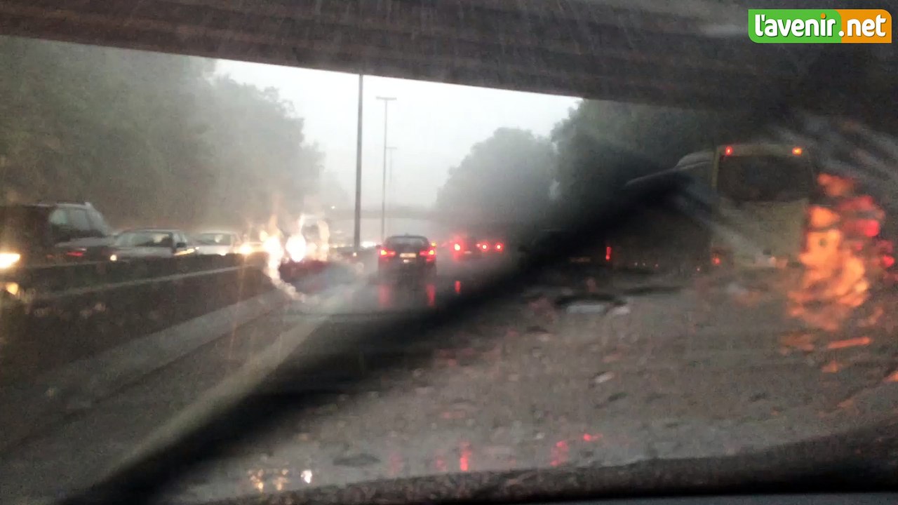 Bruxelles - Pluie autoroute
