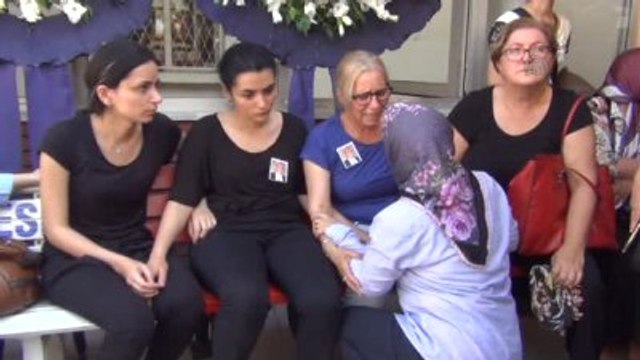 Osmaniye'de Midibüsün Sulama Kanalına Devrilmesi - Öğretmen Ahmet Cebeci, Gözyaşlarıyla Toprağa...