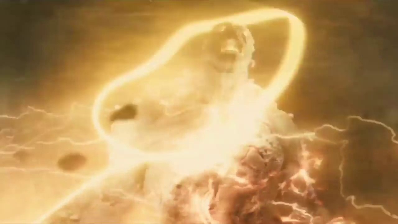 Batman v Superman: Dawn of Justice (Ultimate Edition) - Official "Origins of Justice" Featurette [HD]