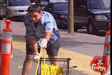 Worker falling down the drain! (2)