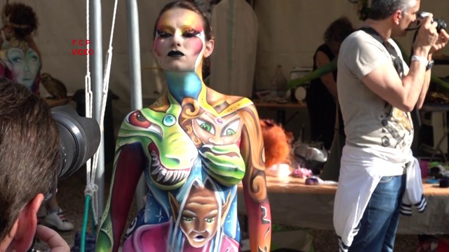 BODY PAINTING PUBBLIC SHOW IN BARDOLINO ITALY - Video Dailymotion