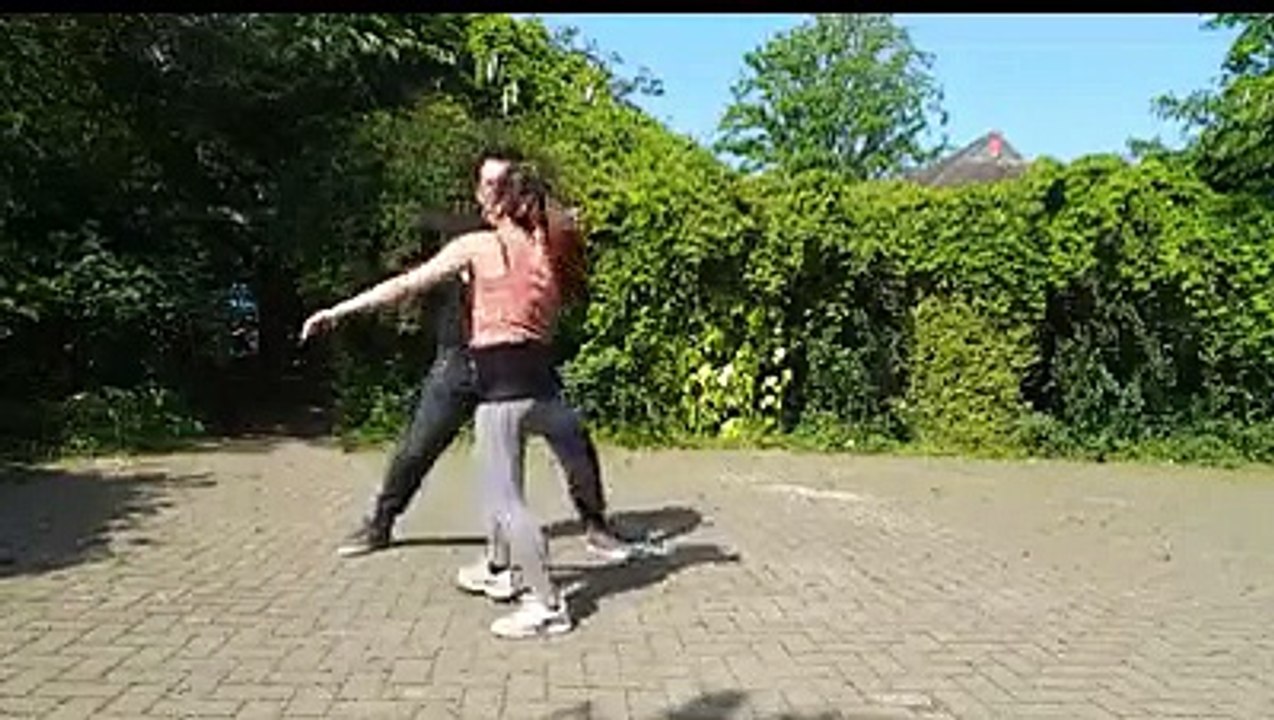 Self defense against tall people