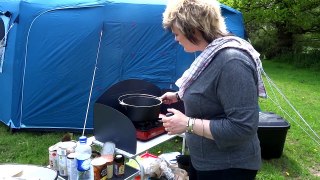 One Pot Wonders camp cooking Shepherds Pie
