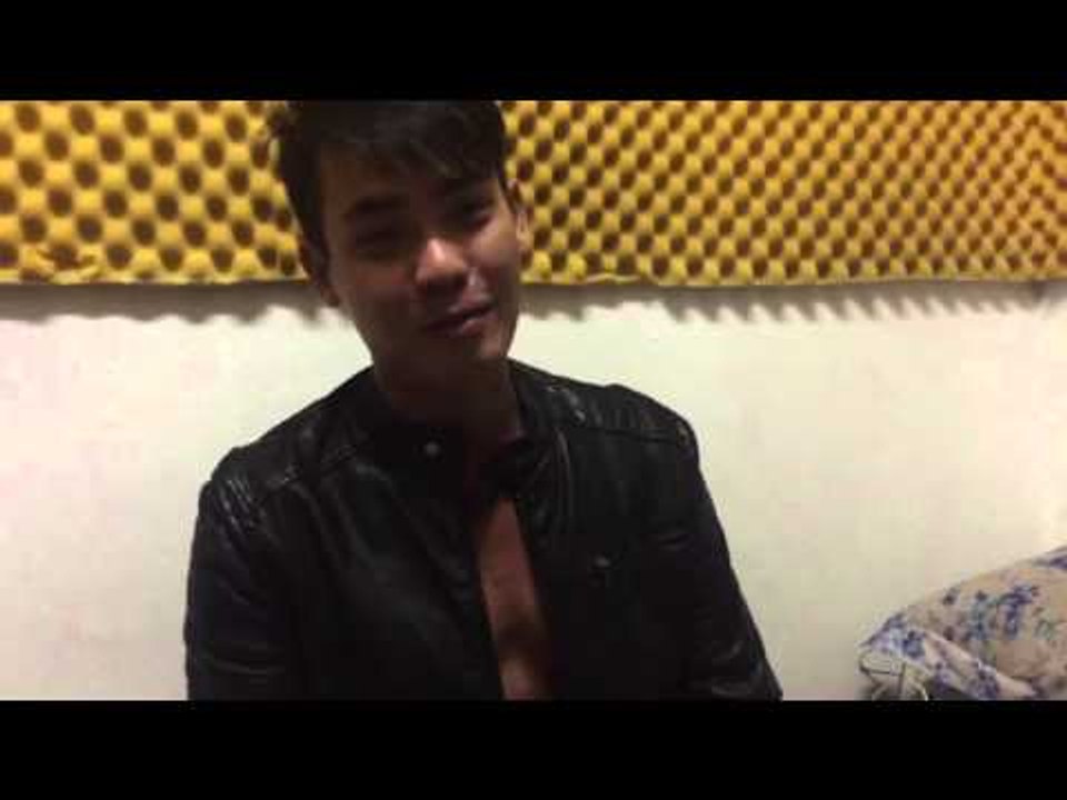 Út đỉ gửi tặng bộ ảnh thật ngầu cho mấy chế ...