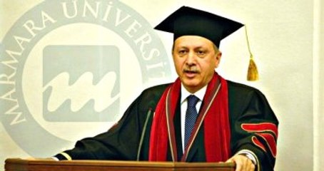 Erdoğan'ın Sınıf Arkadaşı Öğrencilik Yıllarına Ait Belgeleri Paylaştı