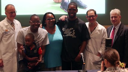 Un hombre vive sin un corazón en su cuerpo durante un año