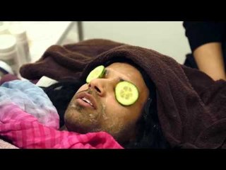 Guys vs Girls at the salon Vine - Funny videos-