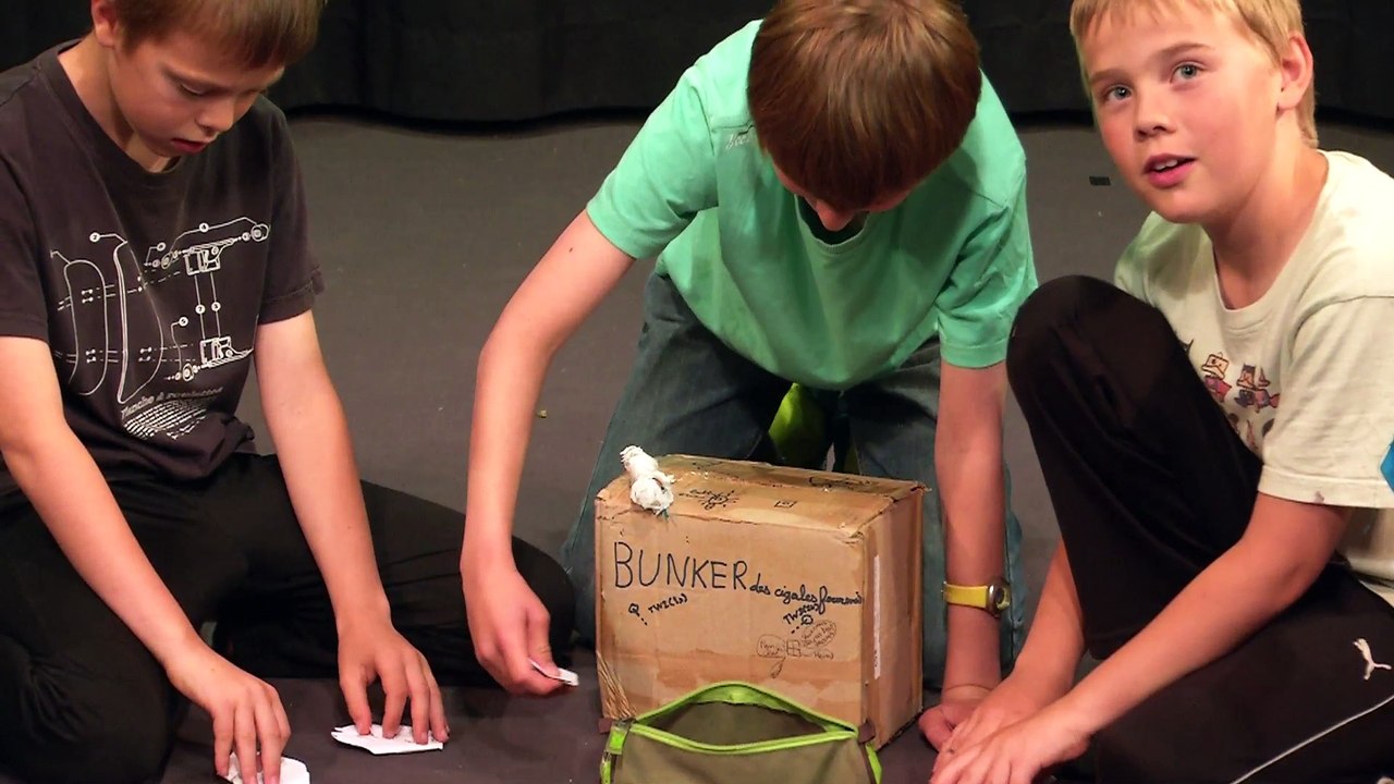 Camion des mots - TAP de l’école Lucie et Raymond Aubrac "Les cigales robots" de Romans-sur-Isère (26)