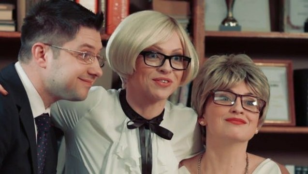 Как кризис отразился на работниках банка )) Готовьтесь посмеяться от души!