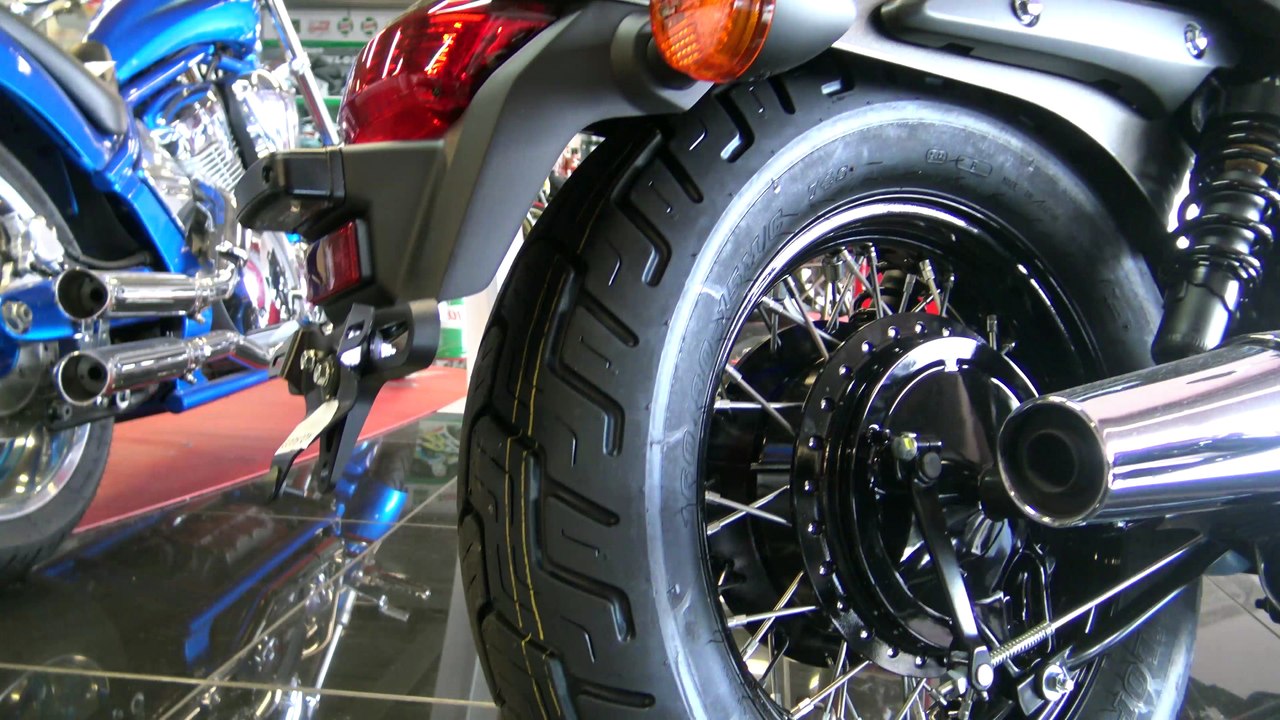 HONDA SHADOW 750 BLACK SPIRIT (VIDEO 4K)