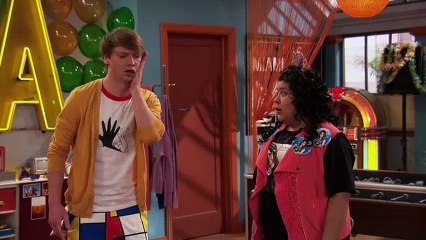 Austin & Ally - S4 E2 - Mattress Stores & Music Factories