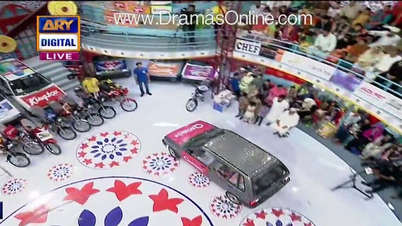 Maji Ne Gaari Jeet Li Phir Bhi Umreh Ka Ticket Mangti Rahi