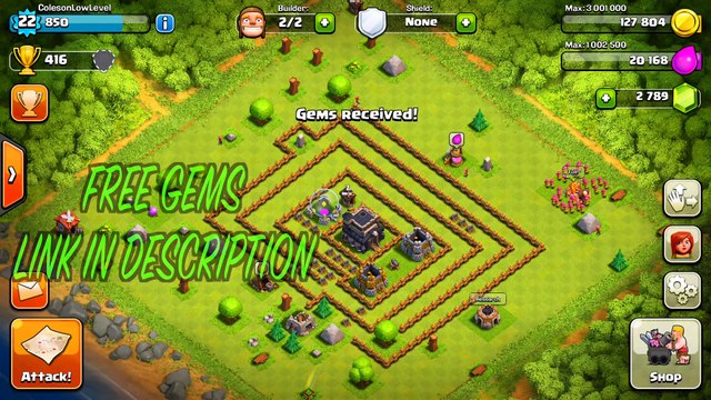 Clash Of Clans- NEW CRAZY MAZE RUN! WTF TROLL BASE! (Funny Moments+Town Hall Defense) MUST SEE!