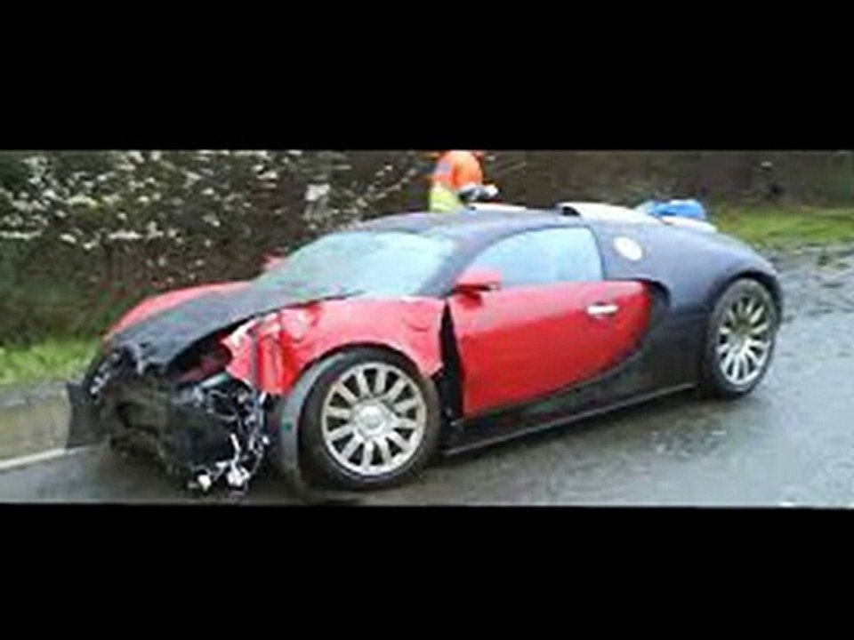 BUGATTI VEYRON CRASH TEST
