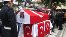 Afyonkarahisar Şehit Polis Memuru Yaşar Özlem'i 10 Bin Kişi Uğurladı-2