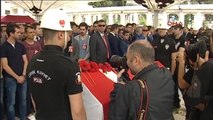 Başbakan Yıldırım ve Kılıçdaroğlu Şehit Canazesine Katıldı 1