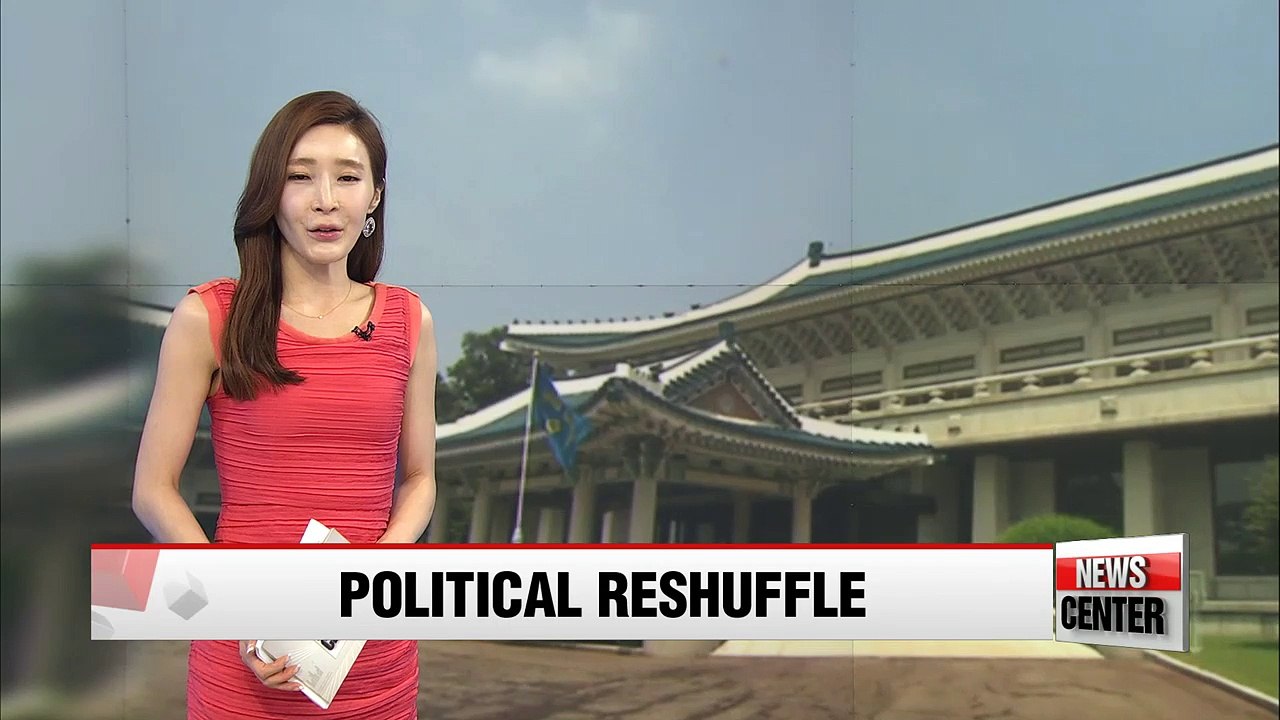 President Park reshuffles top aides, vice ministers