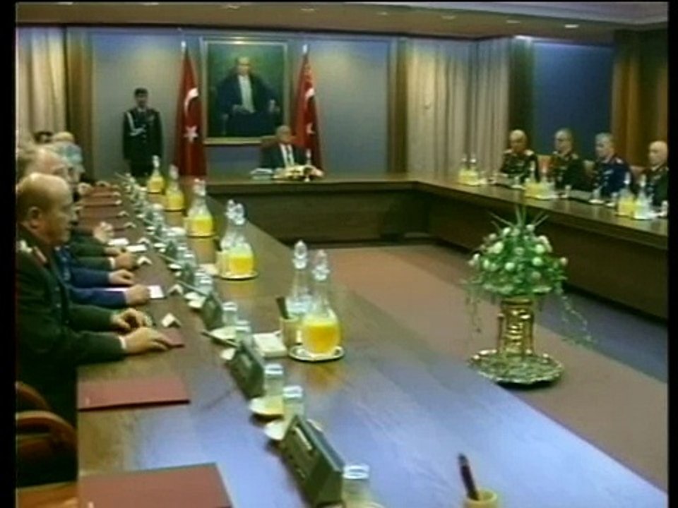 28 subat sureci mgk toplantisi erbakan.m2p