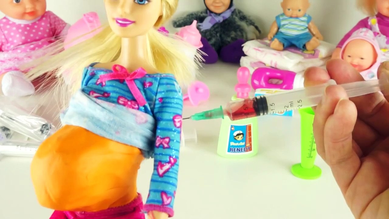 Barbie Doll ♥ PREGNANT Play Doh SPIDERBABY SUPERHERO ♥ Doctor Like IN REAL LIFE ♥ Funny Video