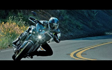 First Look: 2017 Yamaha FZ-10