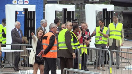 Le gouvernement lance une application "Alerte attentat"