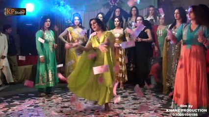 Oops MAIN BIJLI _ SHAZIA CHAUDHARI_  MUJRA DANCE PARTY celebration_Full HD