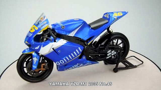 Yamaha YZR-M1 2005 Valentino Rossi No.46 NewRay 1/12