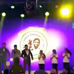 Virat kohli,Yuvraj Singh and Hardik pandya Shake a leg with kids of Smile foundation