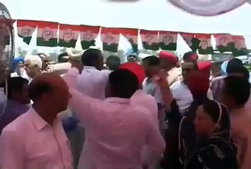 MLA Sukhjinder Randhawa vs Gulati - Funny reaction of Captain
