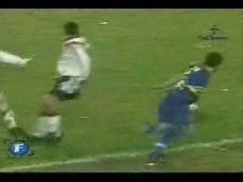 Dribles_J. cole-adriano-robinho-ronaldo-ronaldinho-okocha