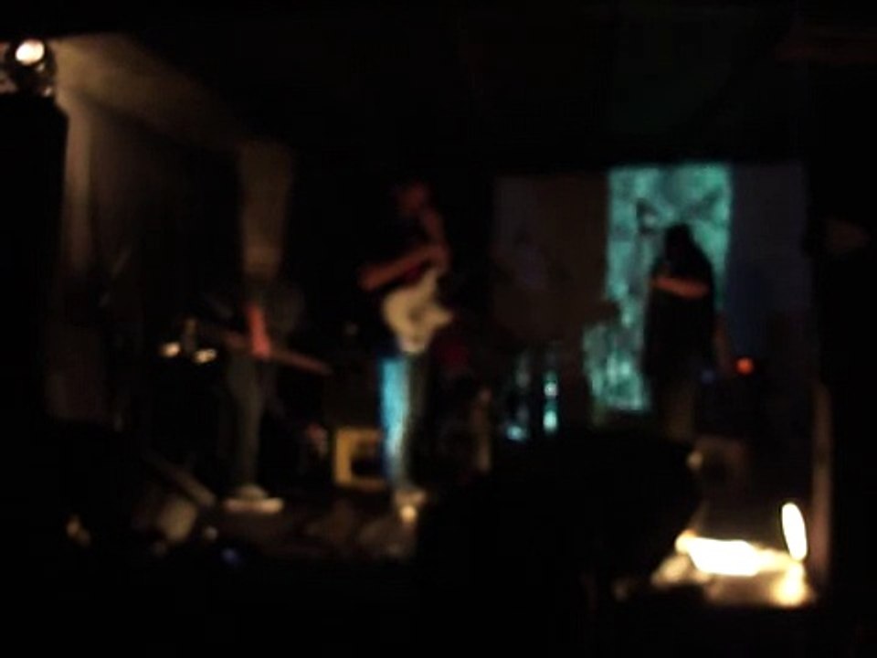 incierto despertar  "chiste del chispa mas cántico popular" 26/4/13