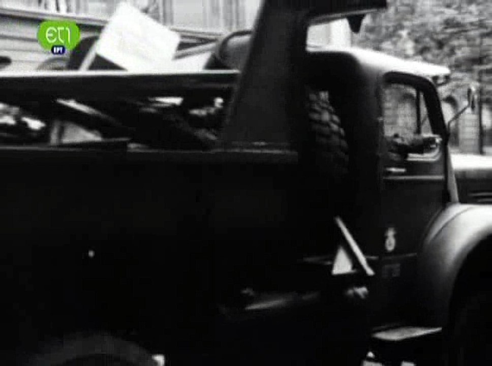 ΜΕΓΑΛΕΣ ΝΥΧΤΕΣ ΚΑΙ ΜΙΚΡΑ ΠΡΩΙΝΑ (GRANDS SOIRS ET PETITS MATINS) [ντοκιμαντέρ για το Μάη του ΄68]_clip1