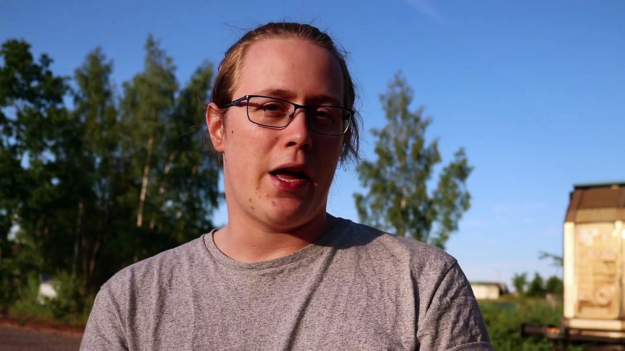 VOR IHREN AUGEN | Kritik